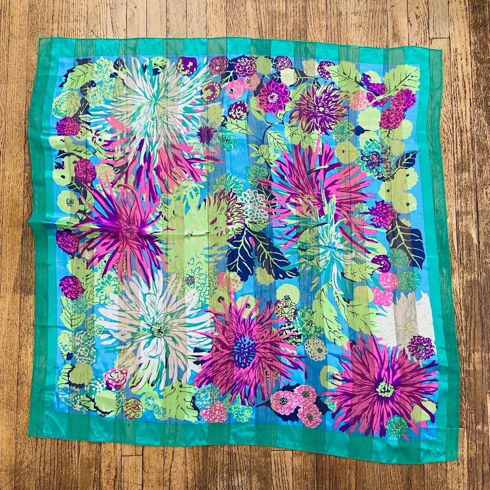 Vibrant scarf